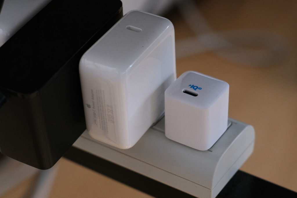 PowerPort III Nano 20Wを電源タップで使う