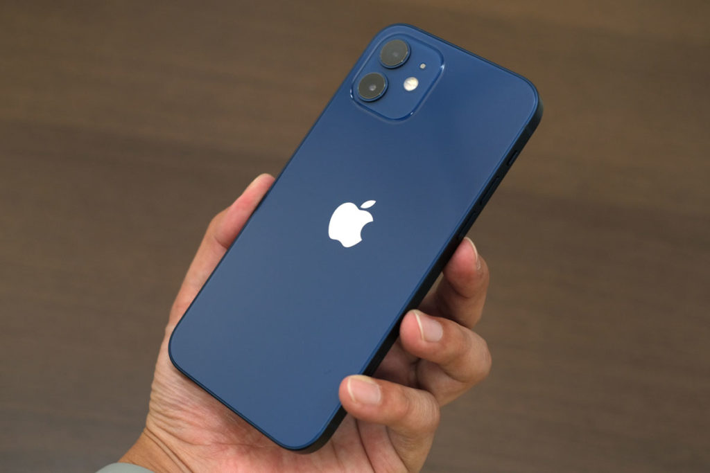 iPhone 12