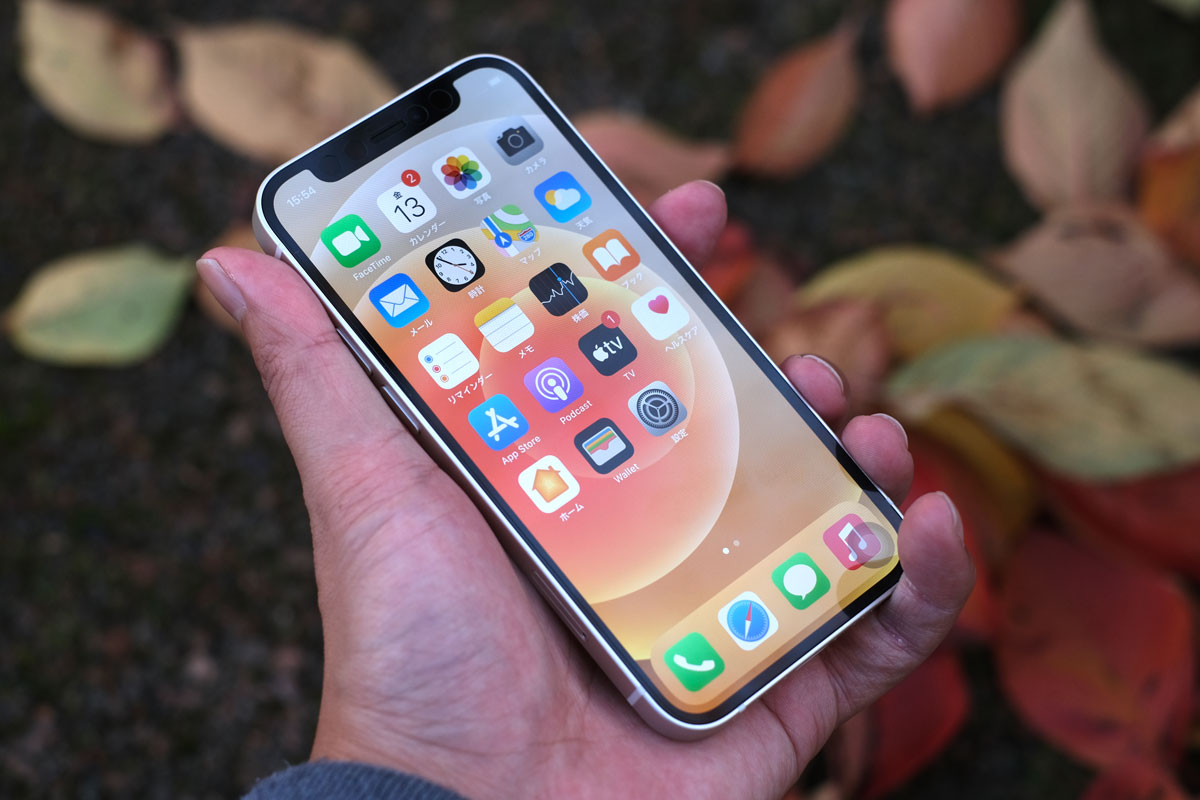 iPhone 12 miniのサイズ感