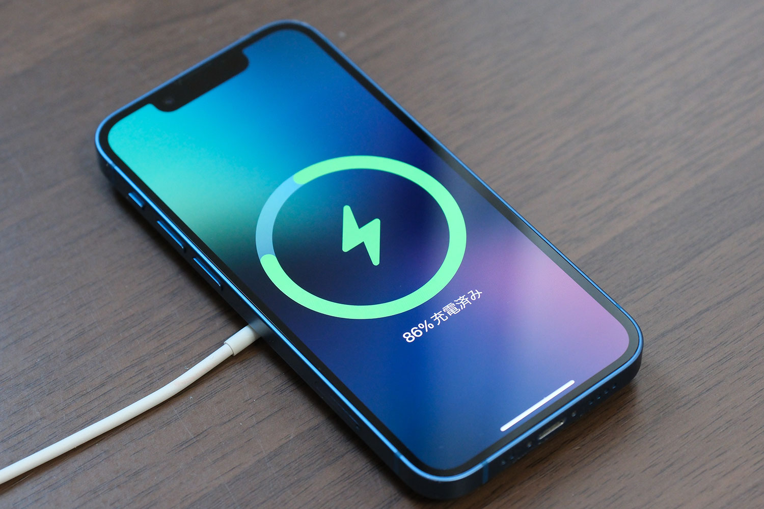 Apple 20W USB-C電源アダプタ + MagSafe充電器