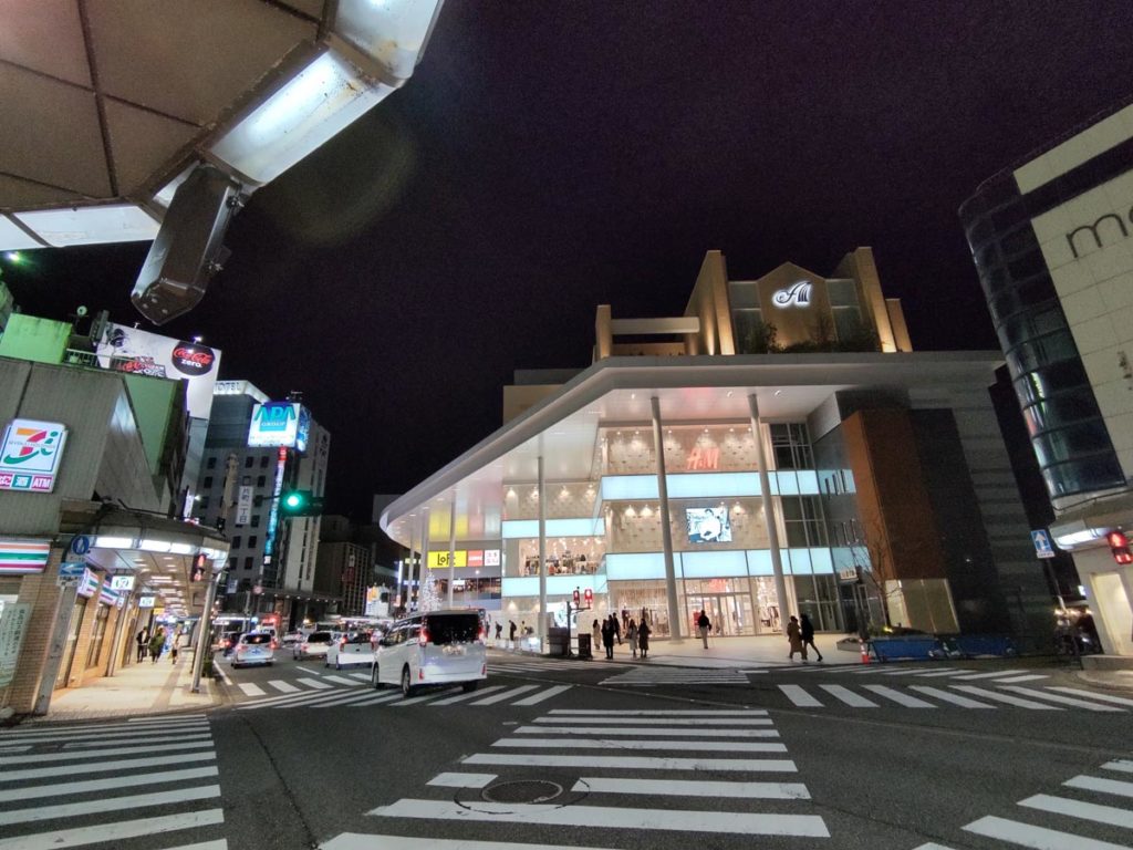AQUOS sense4 超広角カメラ