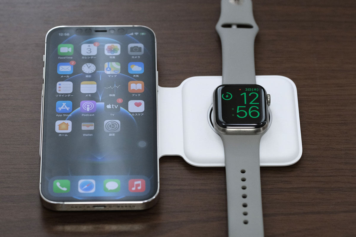 Apple Watchを寝かせて充電する
