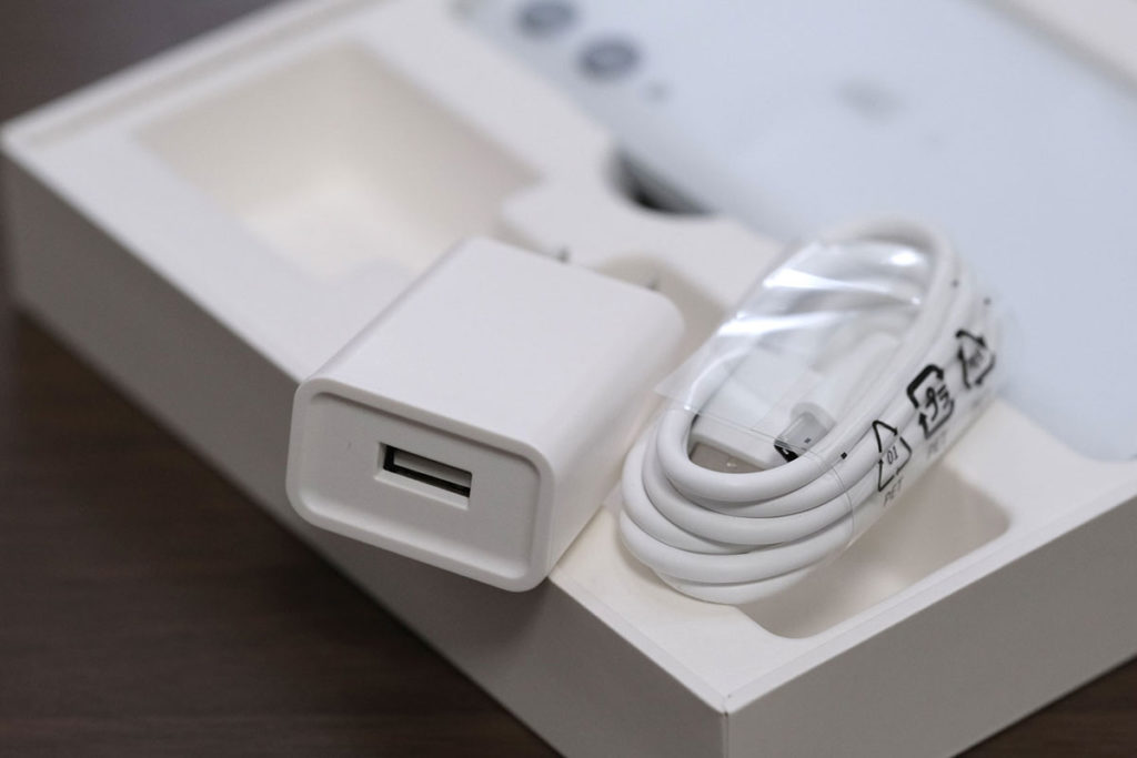 Rakuten Handの同梱品