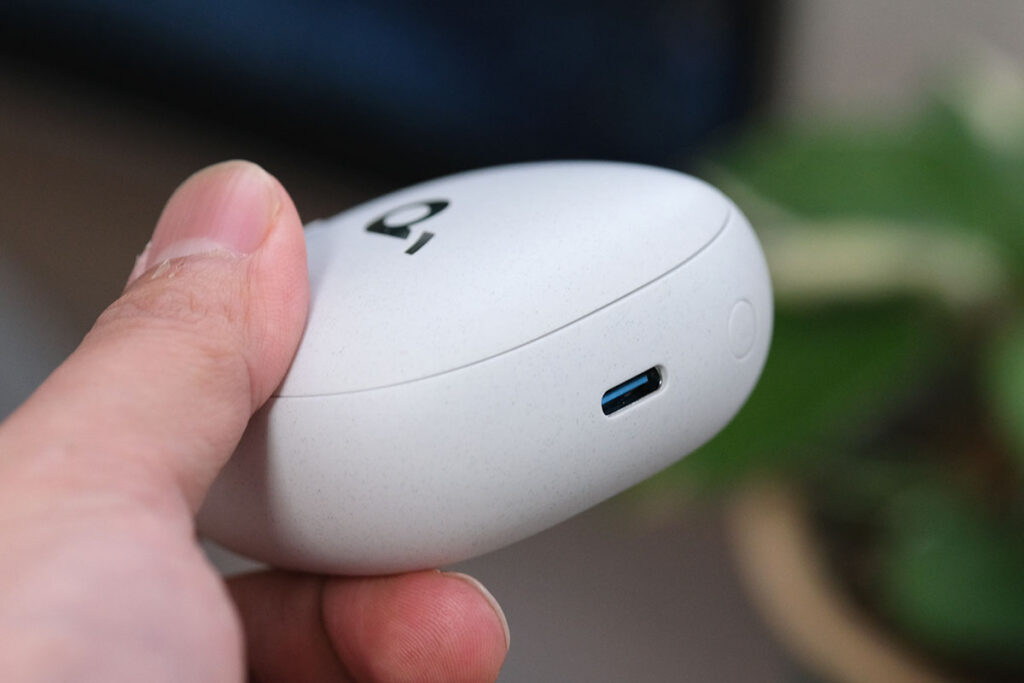 Soundcore Liberty Air 2 Pro 充電ポート