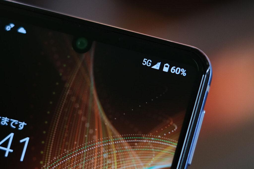 AQUOS sense5G 5G通信に対応