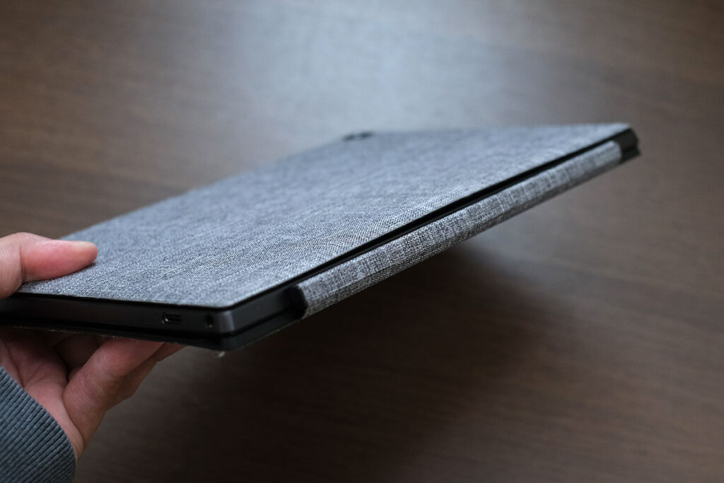 Chromebook Detachable CM3 キーボード装着状態