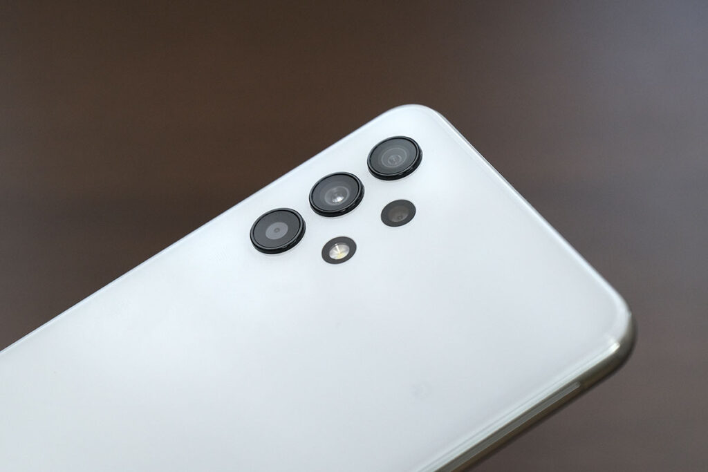 Galaxy A32 5G 背面パネル