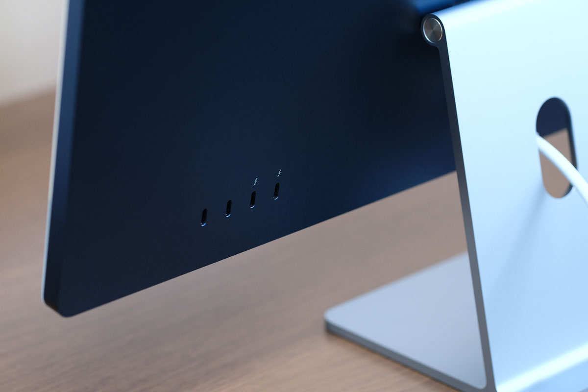 iMac 24インチ USB-Cポート
