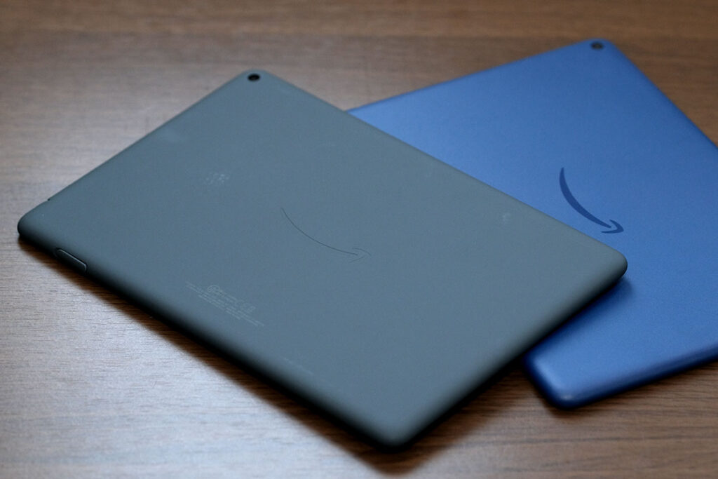 Fire HD 10 PlusとFire 10 HDの素材