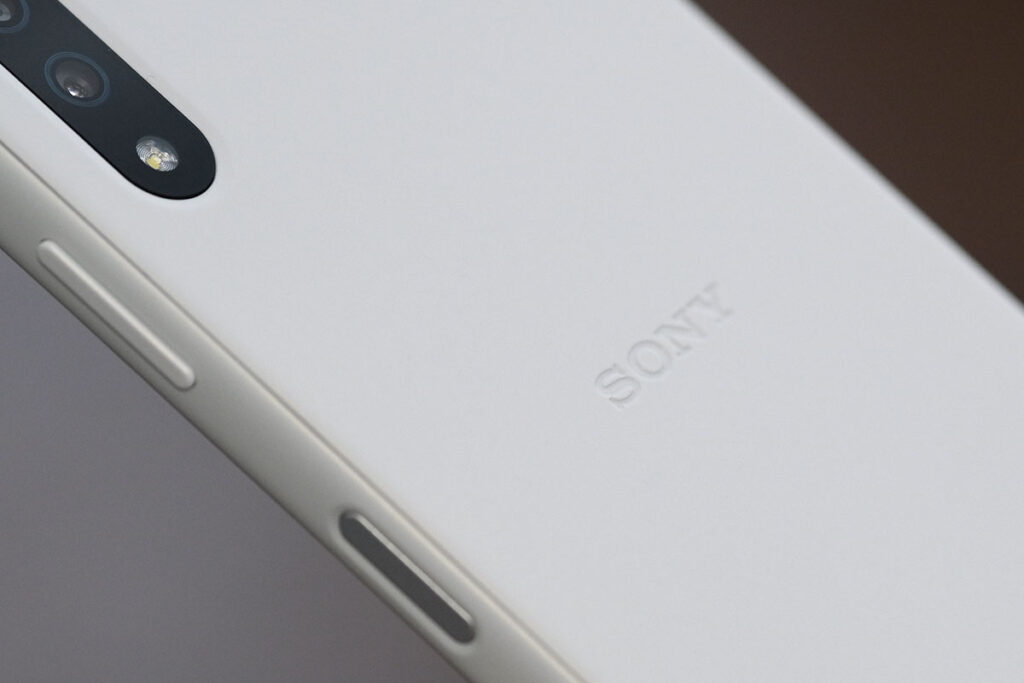 Xperia Ace II 筐体の素材