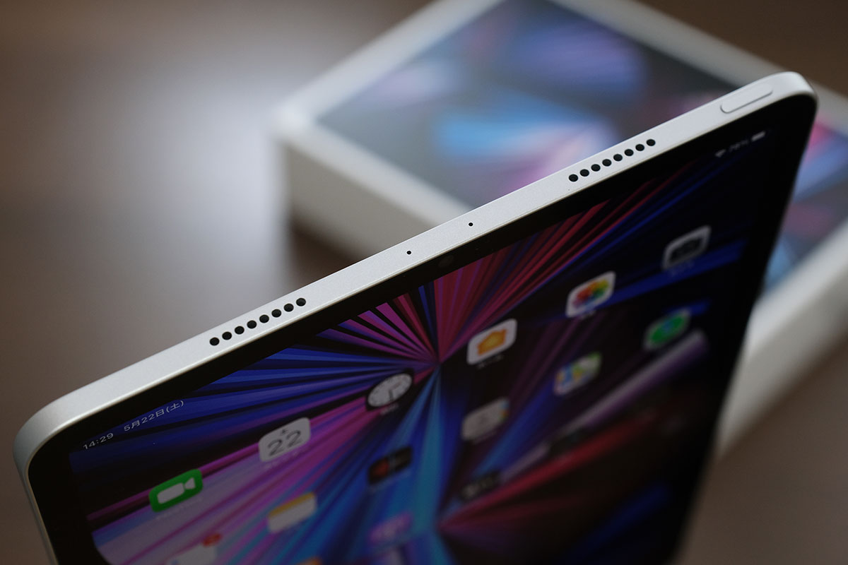 iPad Pro 11インチ（第3世代）本体上部