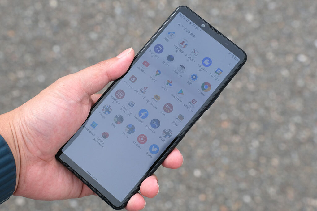Xperia 10 III 外での視認性