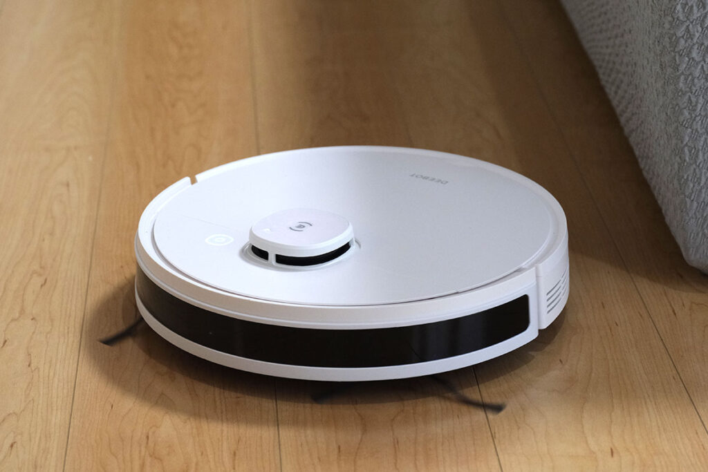DEEBOT N7 前面部分