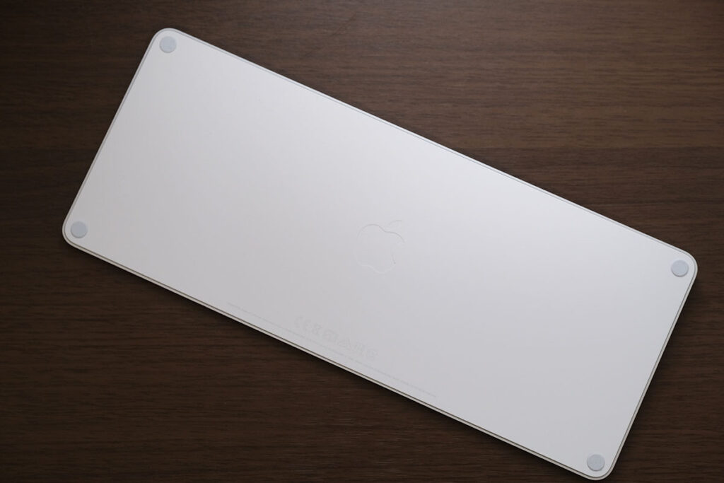 Magic Keyboard 底の素材