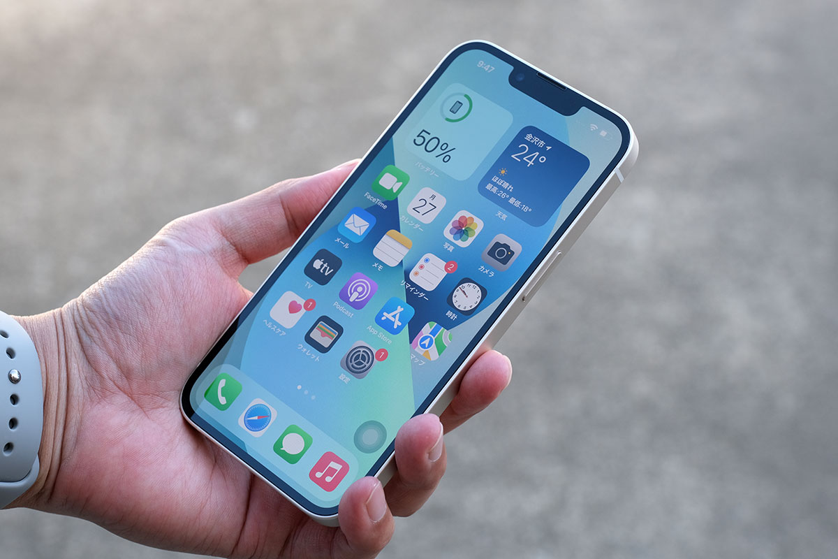 iPhone 13 ディスプレイ