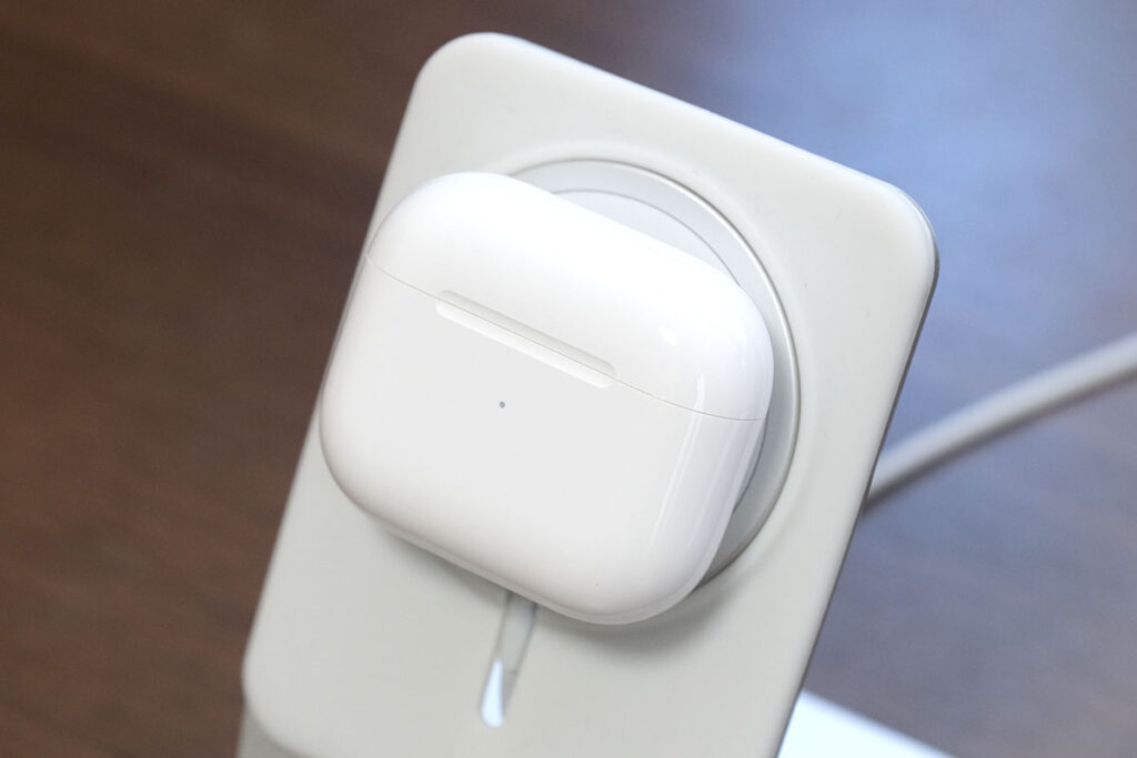 AirPods(第3世代)をMagSafe充電する