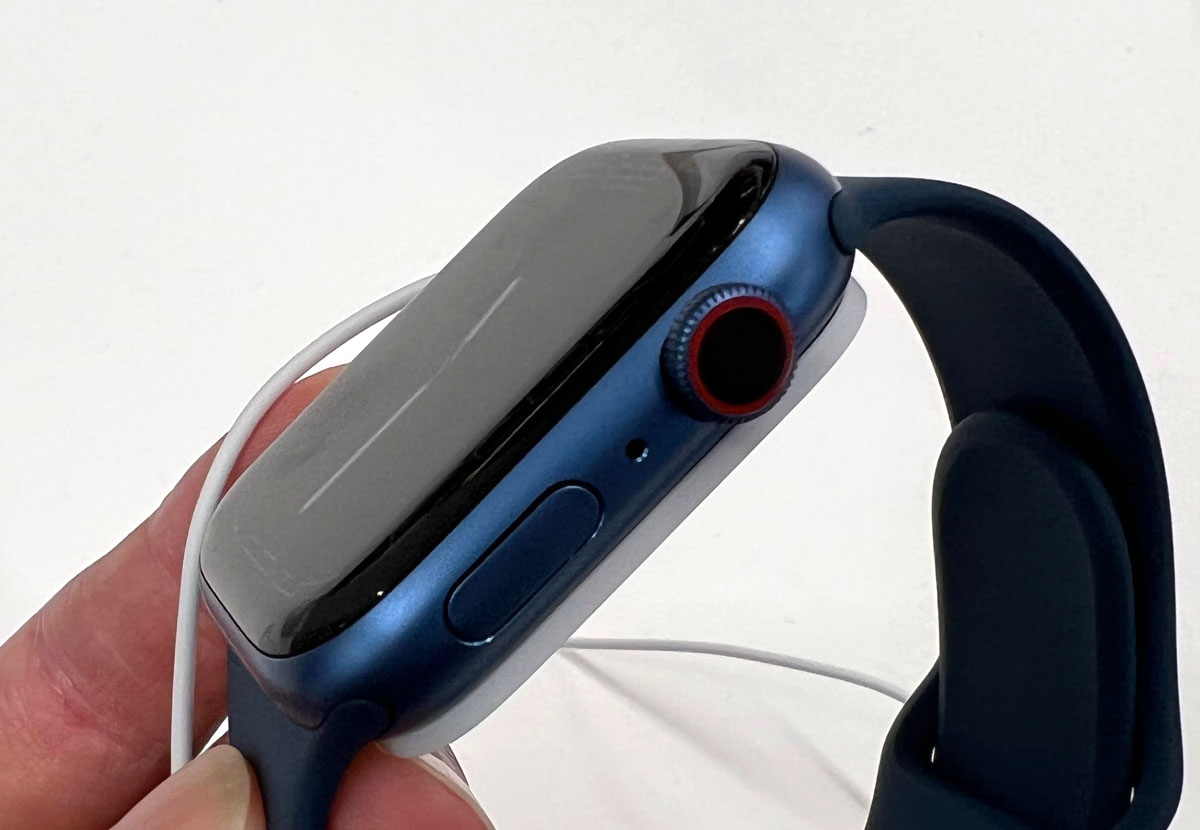 Apple Watch 7 ブルー