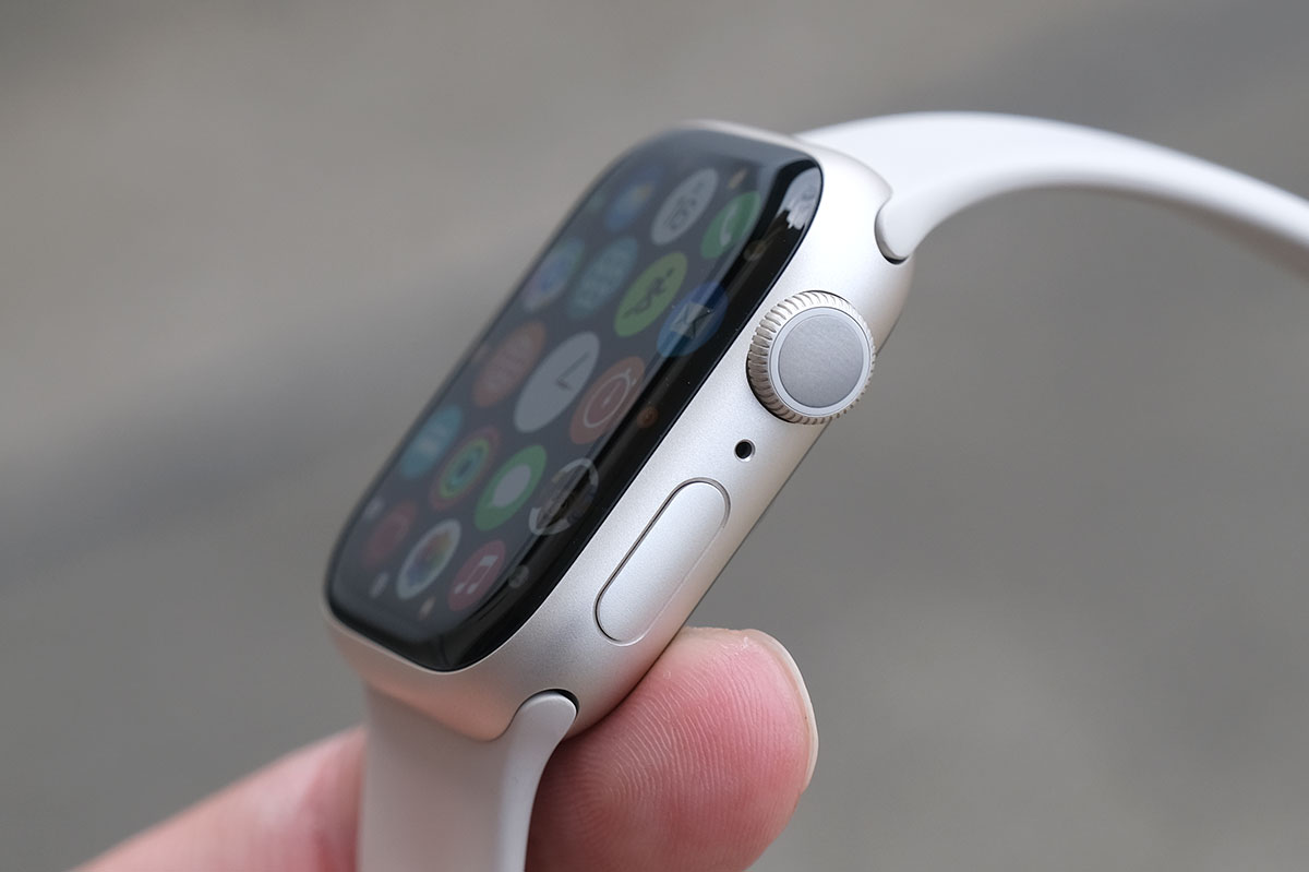 Apple Watch 7 Digital Crown