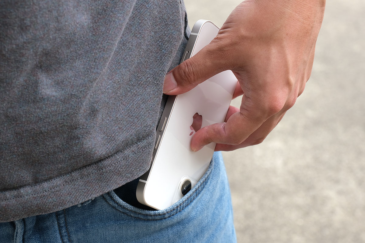 iPhone 13 サイズ感