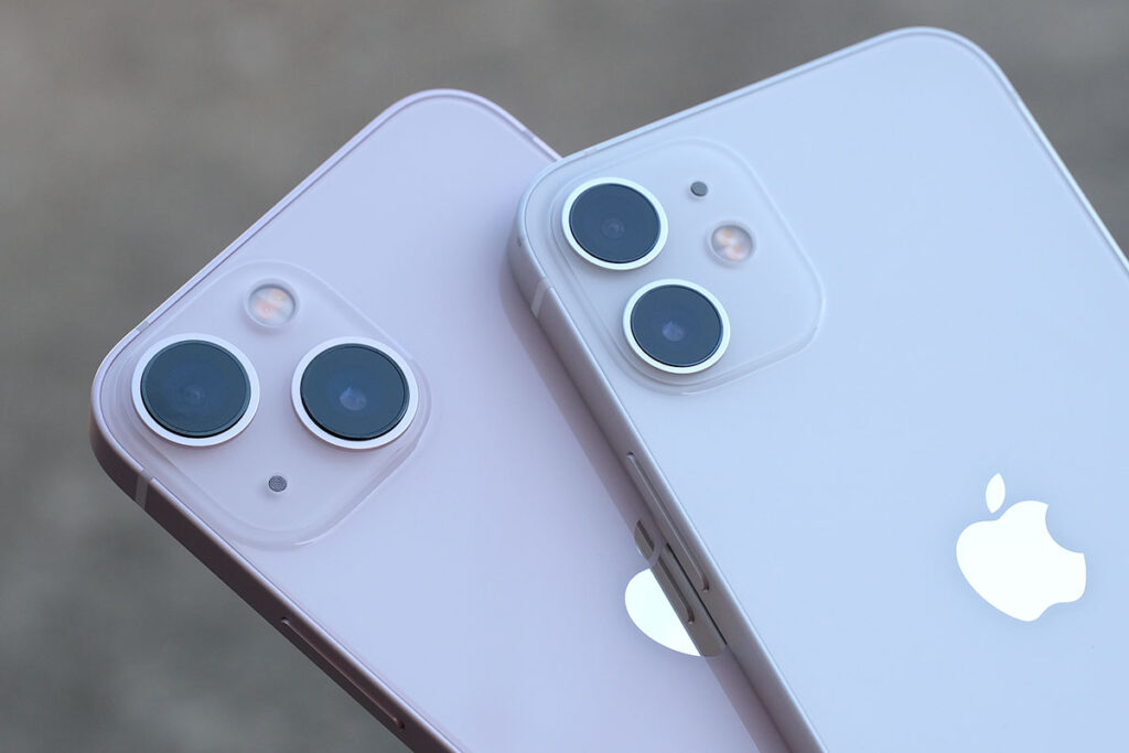 iPhone 13 mini・12 mini リアカメラ