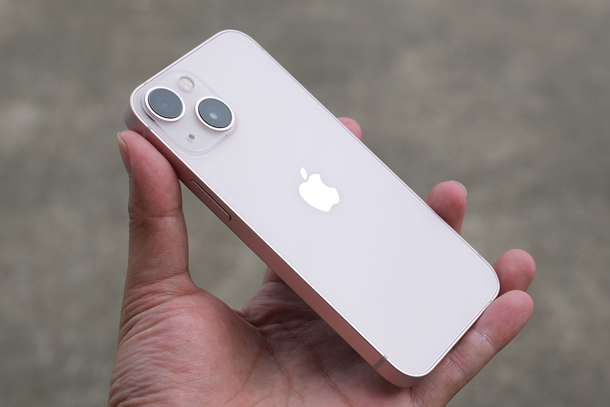 iPhone 13 mini