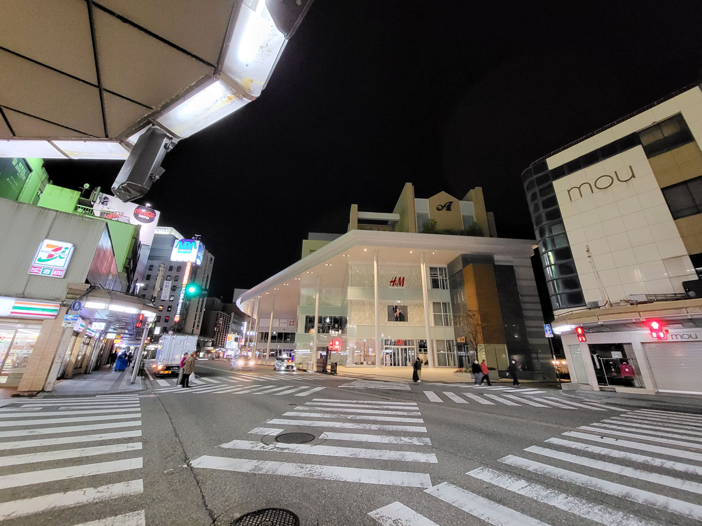 Galaxy Z Fold3 超広角カメラで撮影