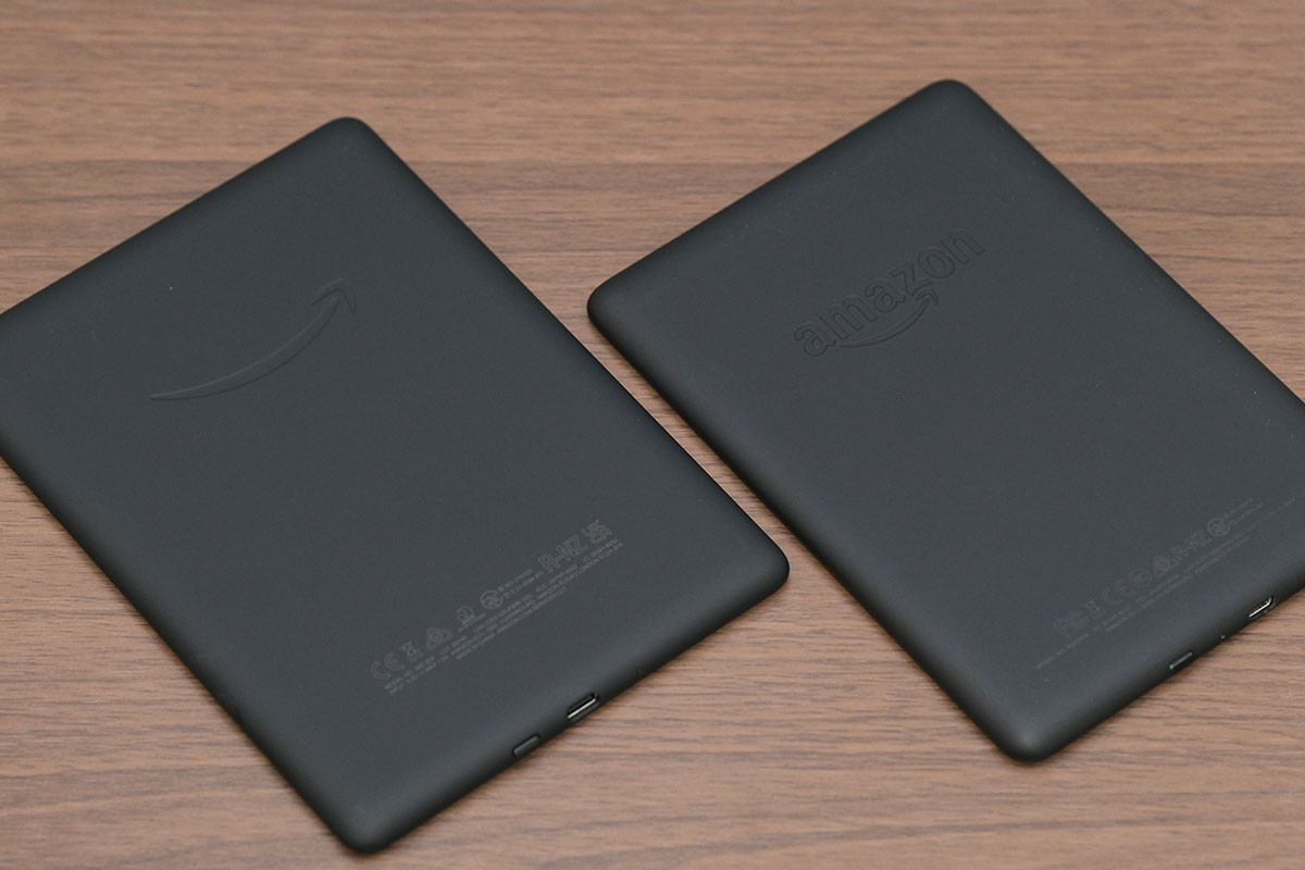 Kindle Paperwhite 2021 vs 2018(背面パネル)