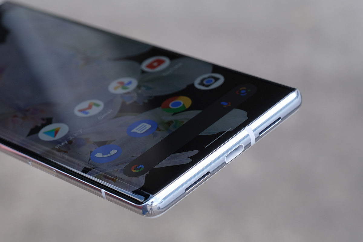 Pixel 6 Pro 充電ポート