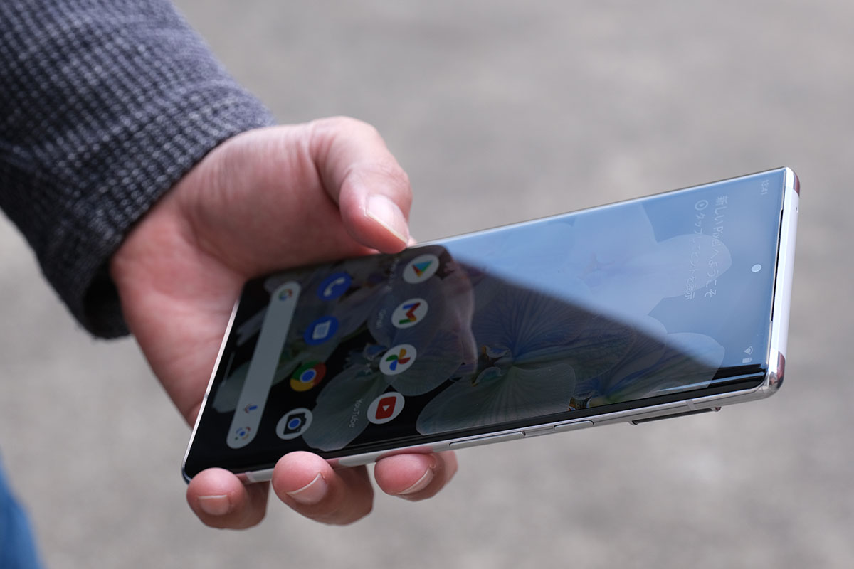 Pixel 6 Pro 正面デザイン