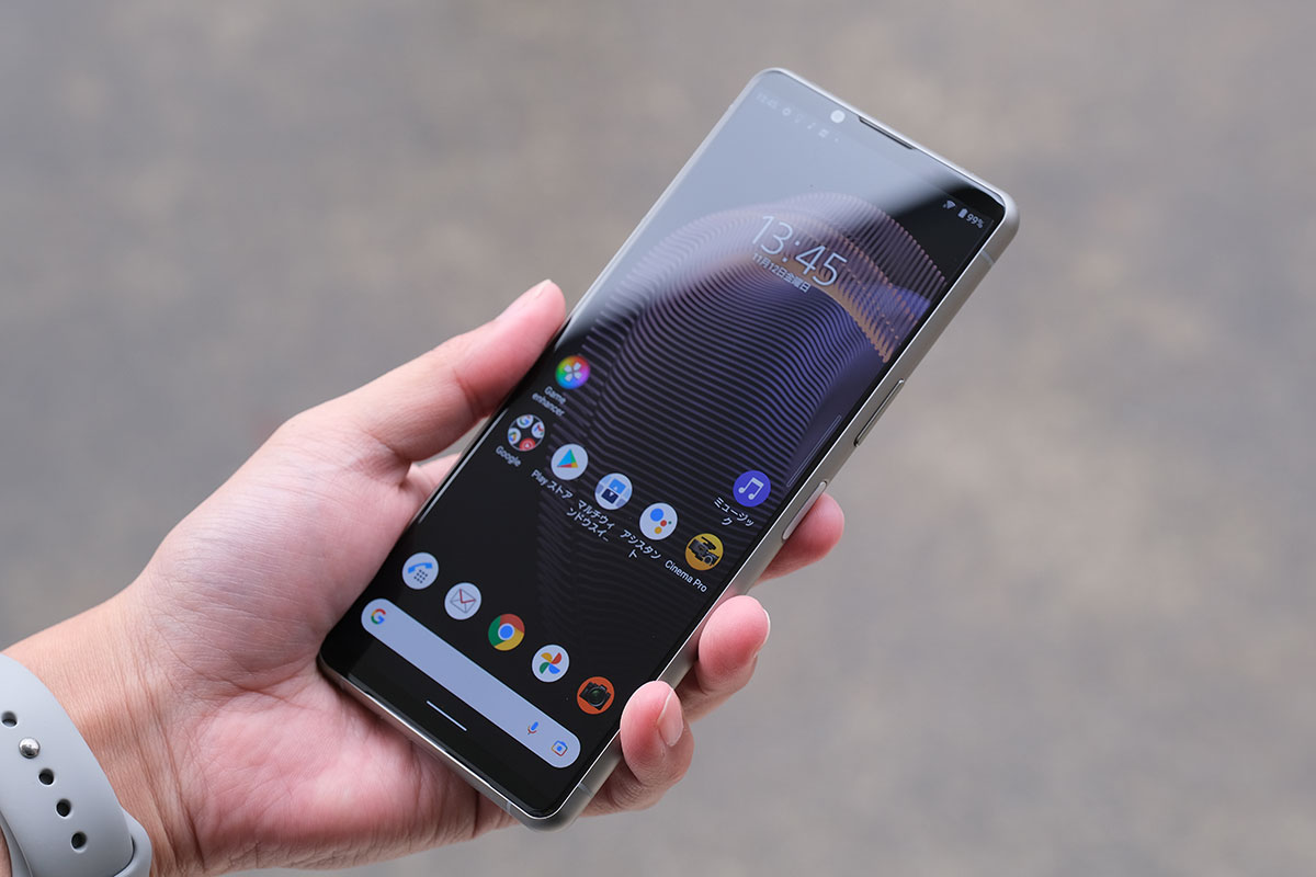 Xperia 5 III 正面パネル