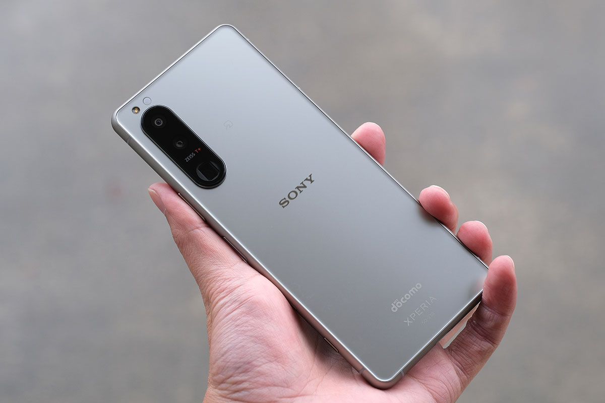 Xperia 5 III