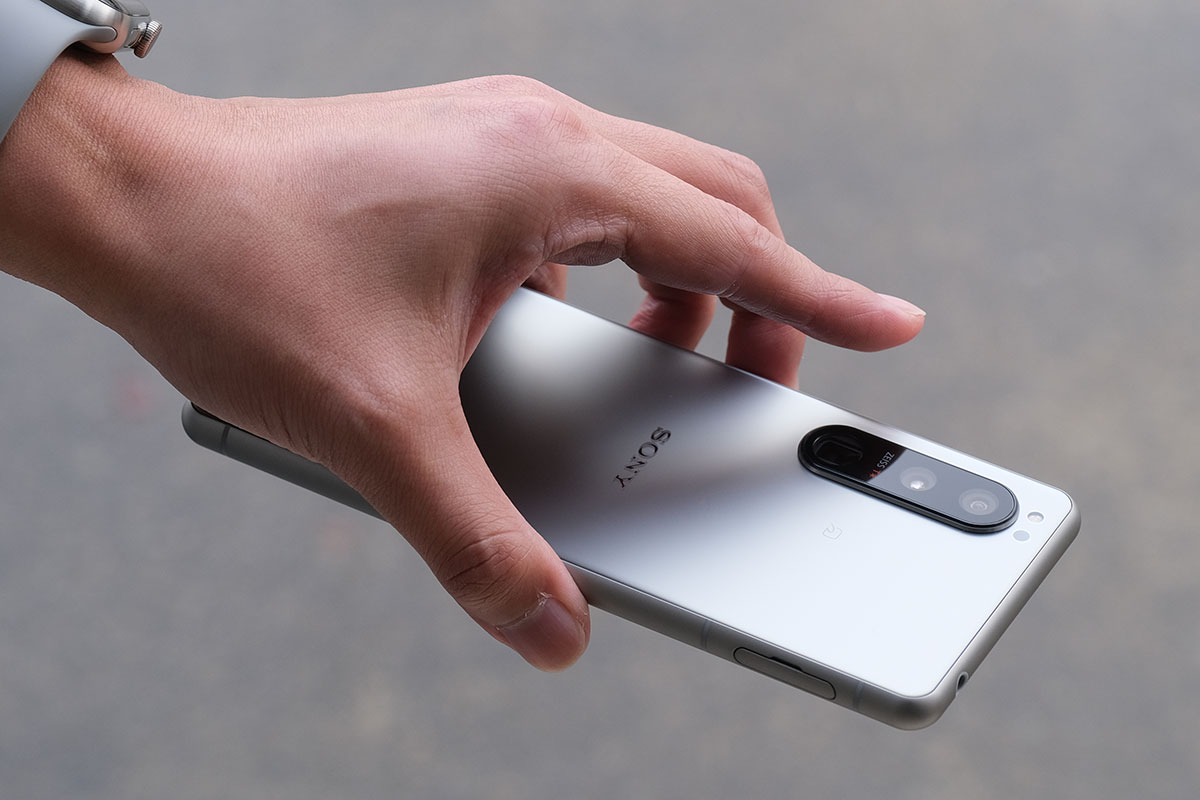 Xperia 5 III