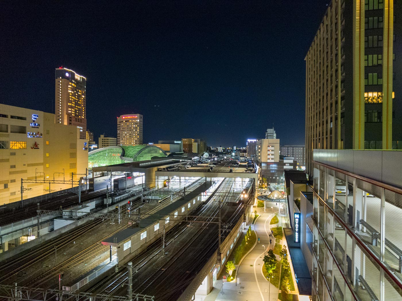 Xperia PRO-I 12bit RAW 補正済
