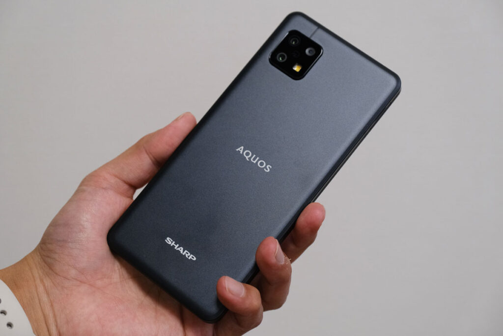 AQUOS sense6 6GB / 128GBモデル
