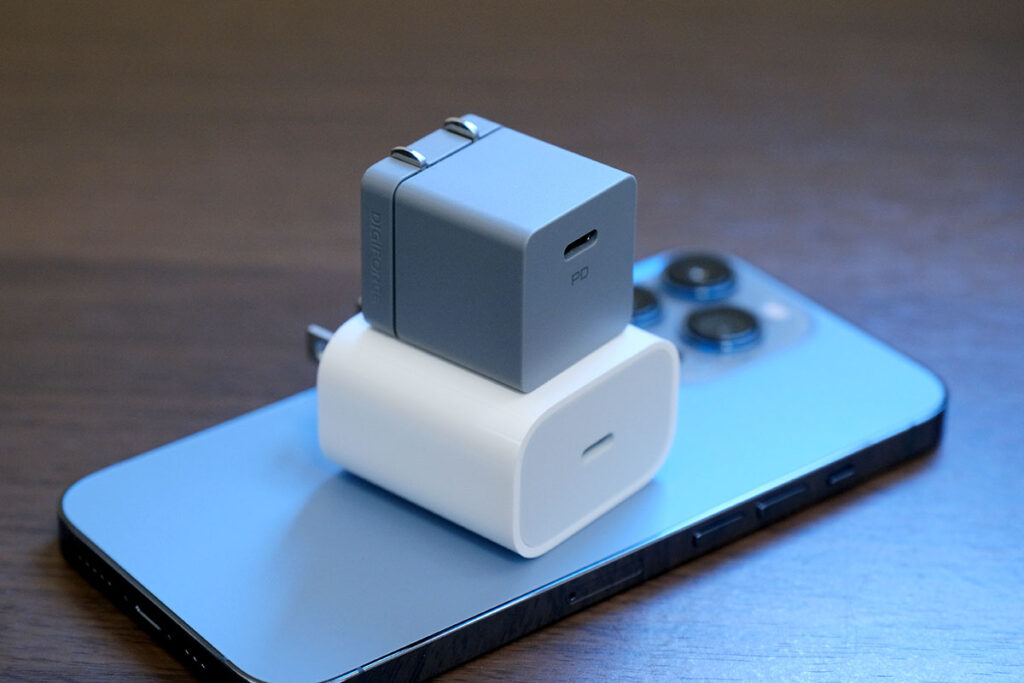 DIGIFORCE 20W・Apple 20W USB-C