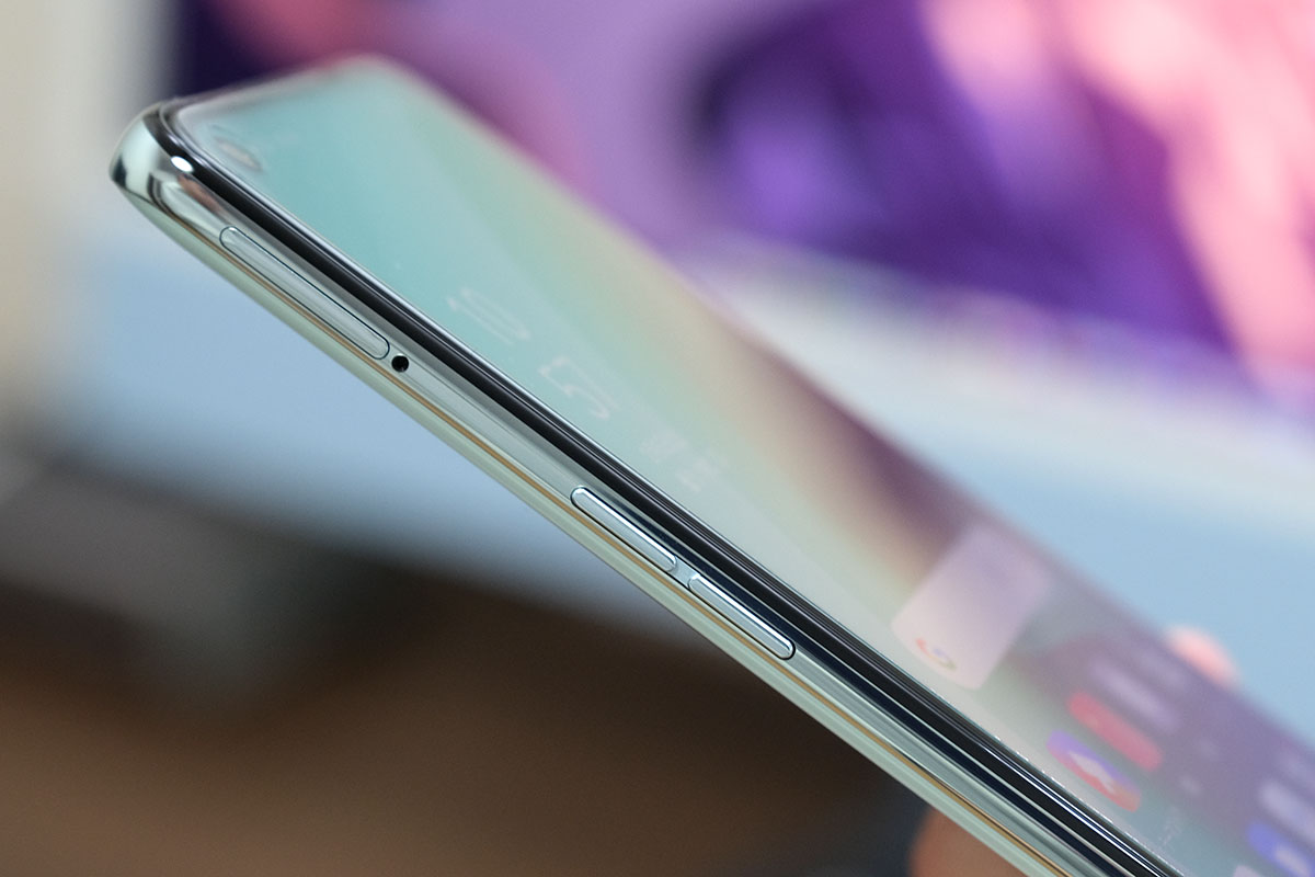 OPPO A55s 5G 音量ボタン