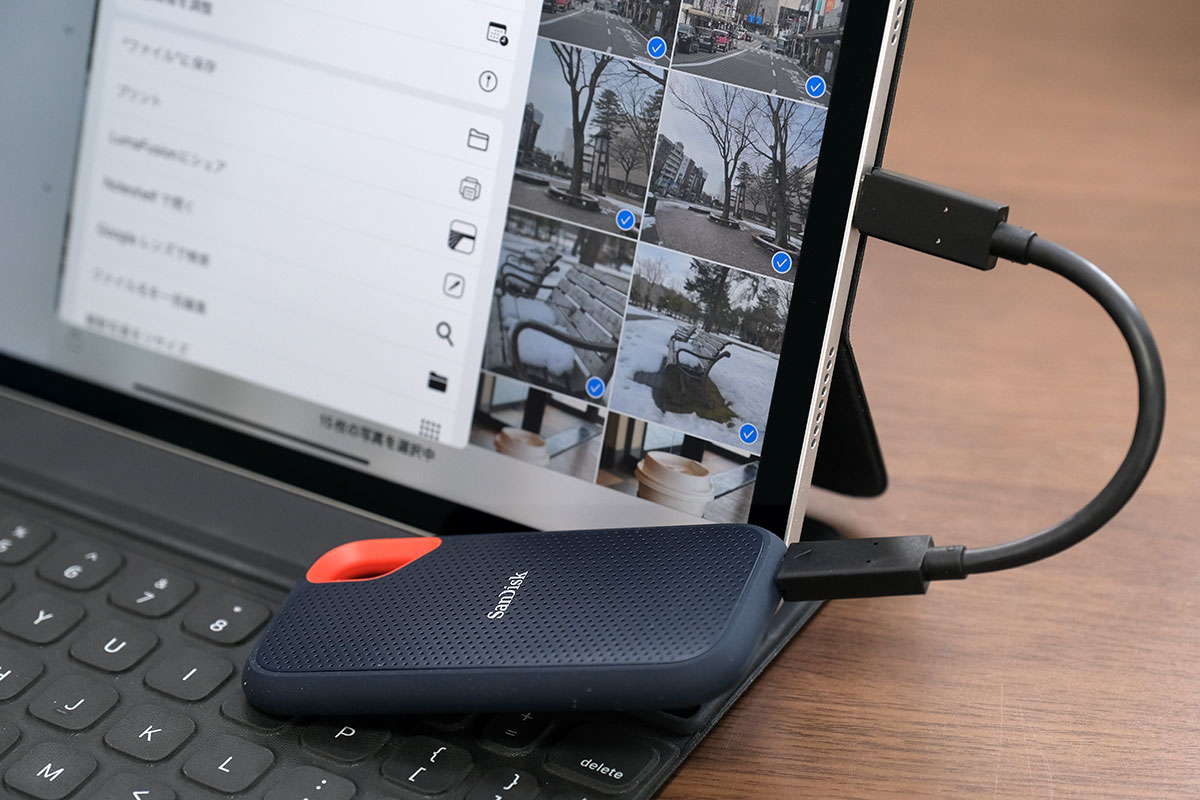 iPadとSanDisk Portable SSD
