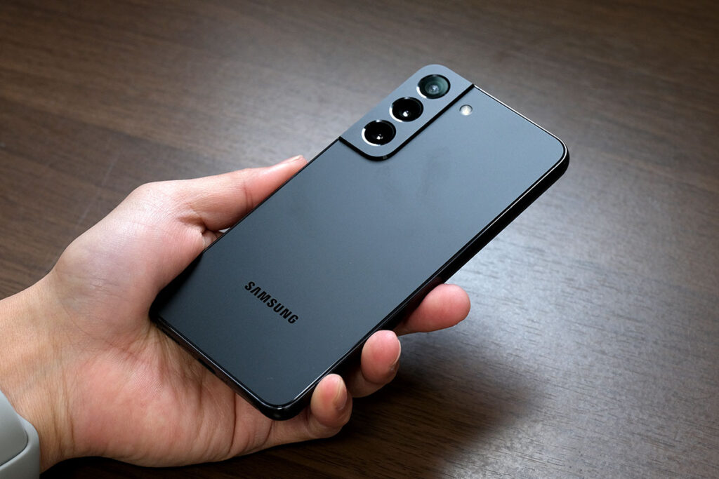 Galaxy S22 