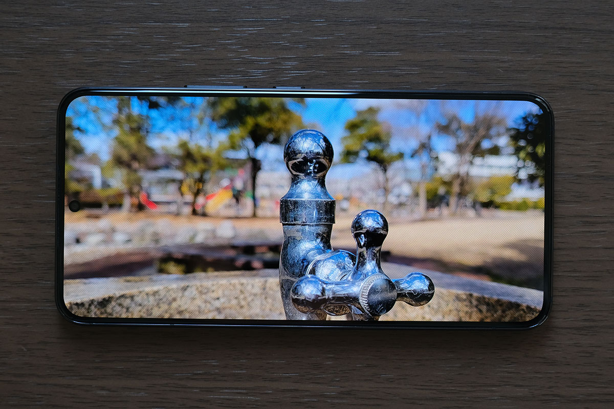 Galaxy S22 ディスプレイ