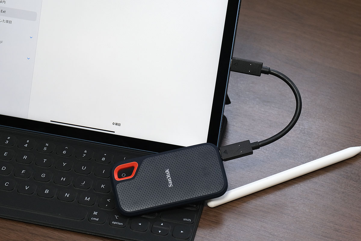 iPad Air(第5世代)とUSB-C対応の外付けSSD