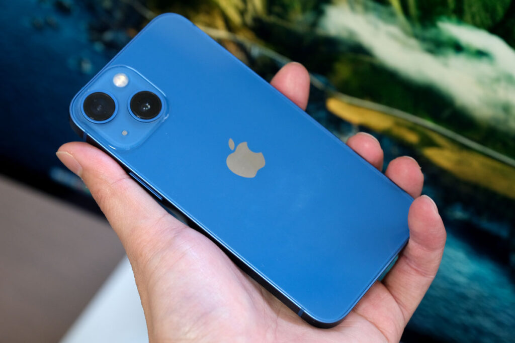iPhone 13 mini