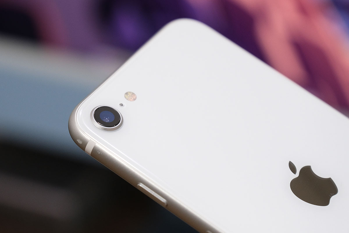 iPhone SE(第2世代)リアカメラ