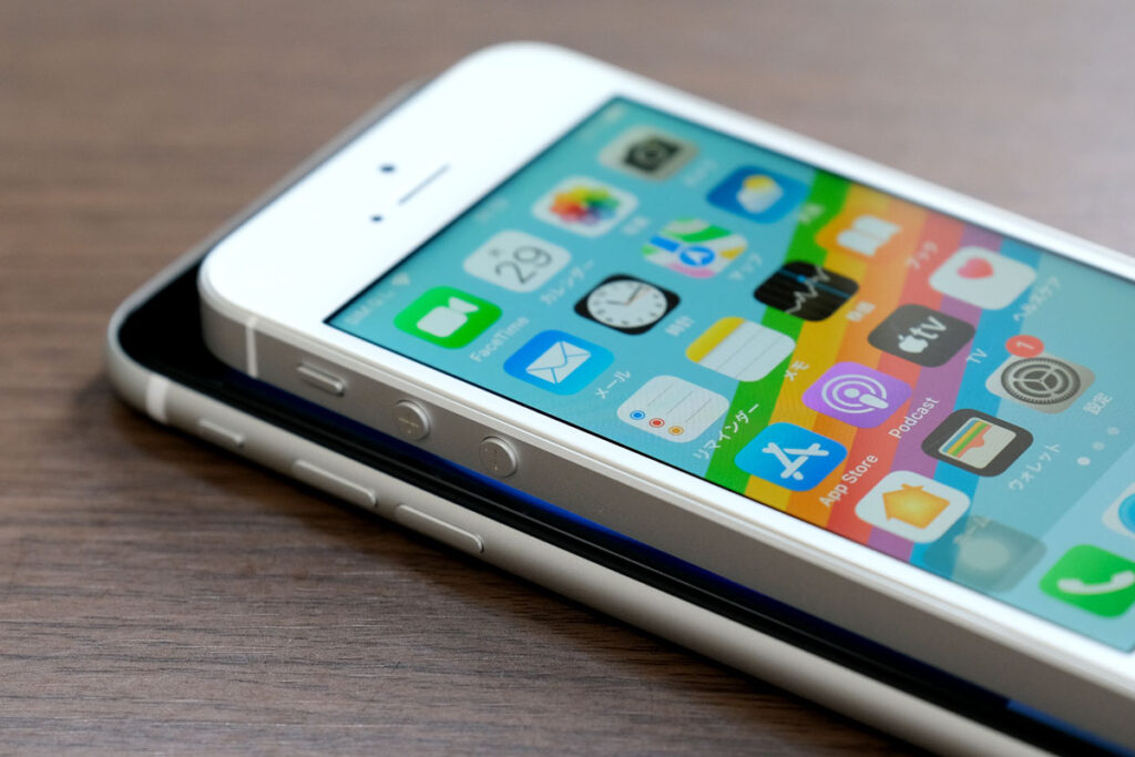 iPhone SE3・SE 筐体デザイン比較