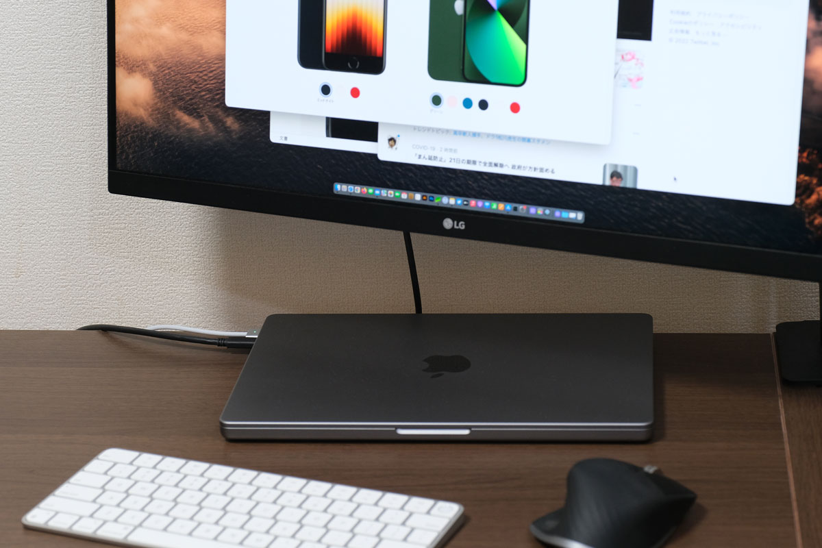 MacBook Pro クラムシェルモード