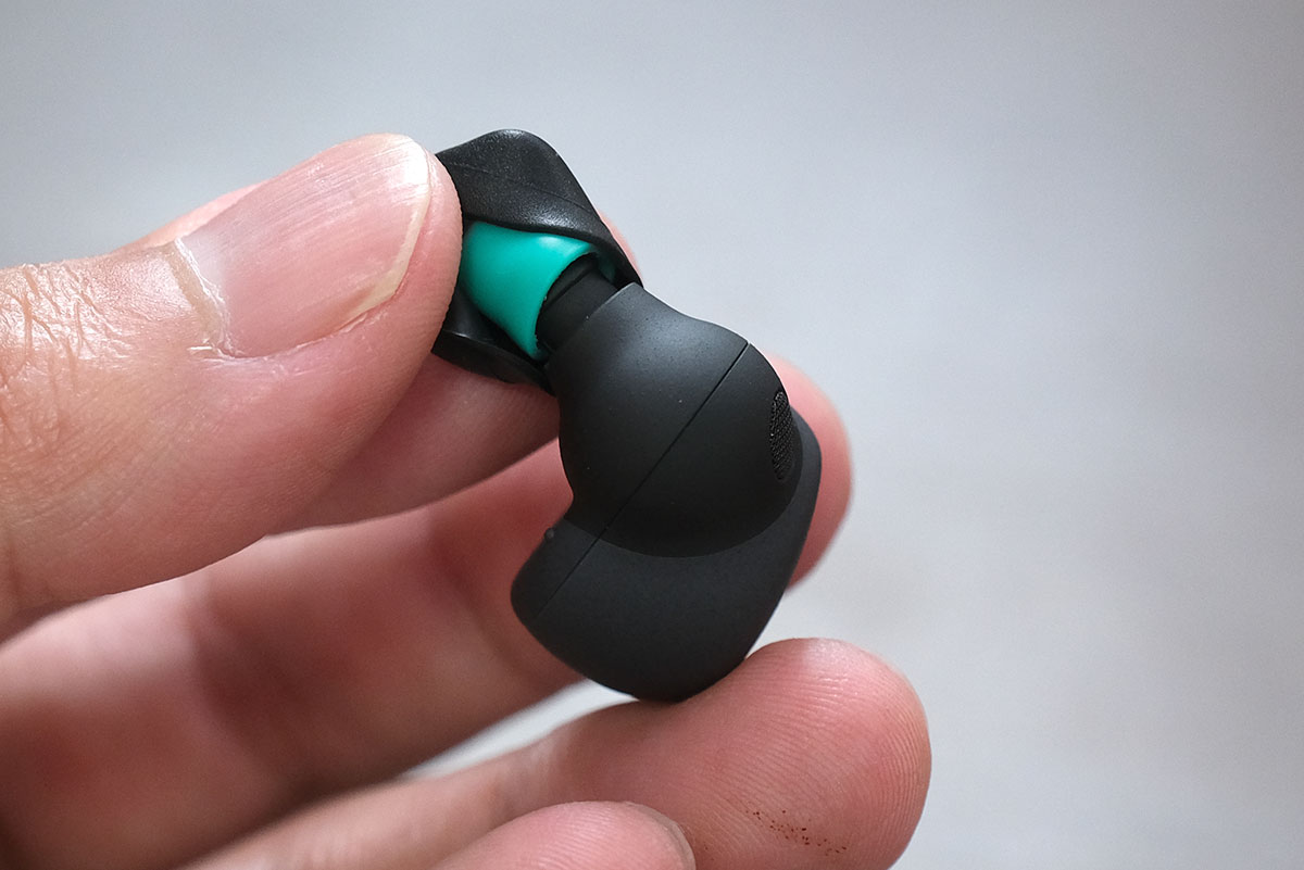 LinkBuds S シリコン製のイヤーチップ