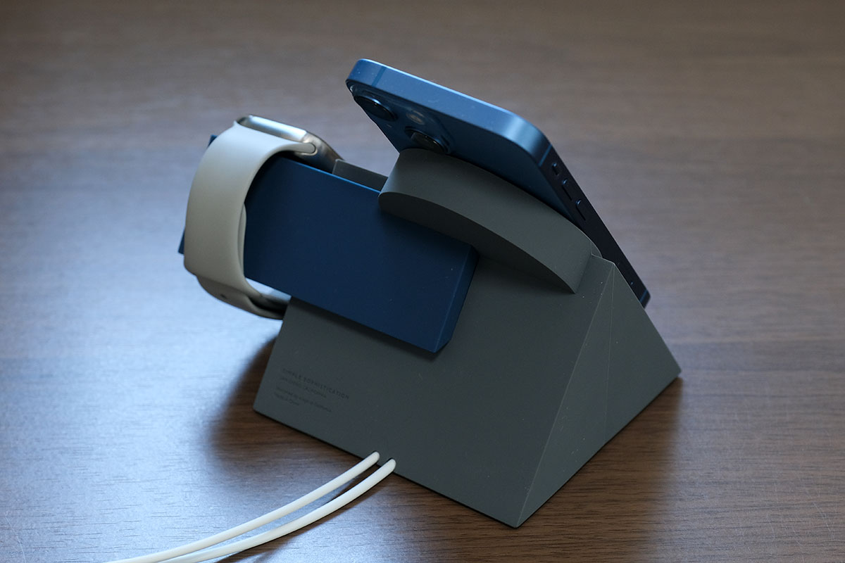 elago MS5 背面側のスタイル