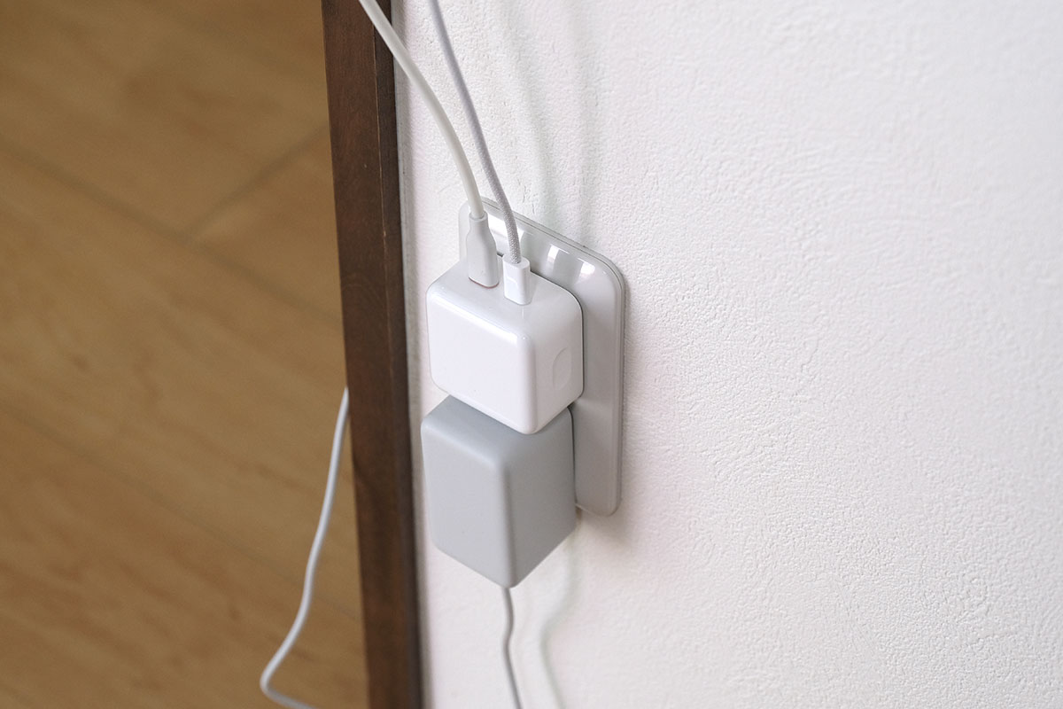Apple 35W デュアルUSB-C コンパクト電源アダプタ ケーブルが飛び出さない
