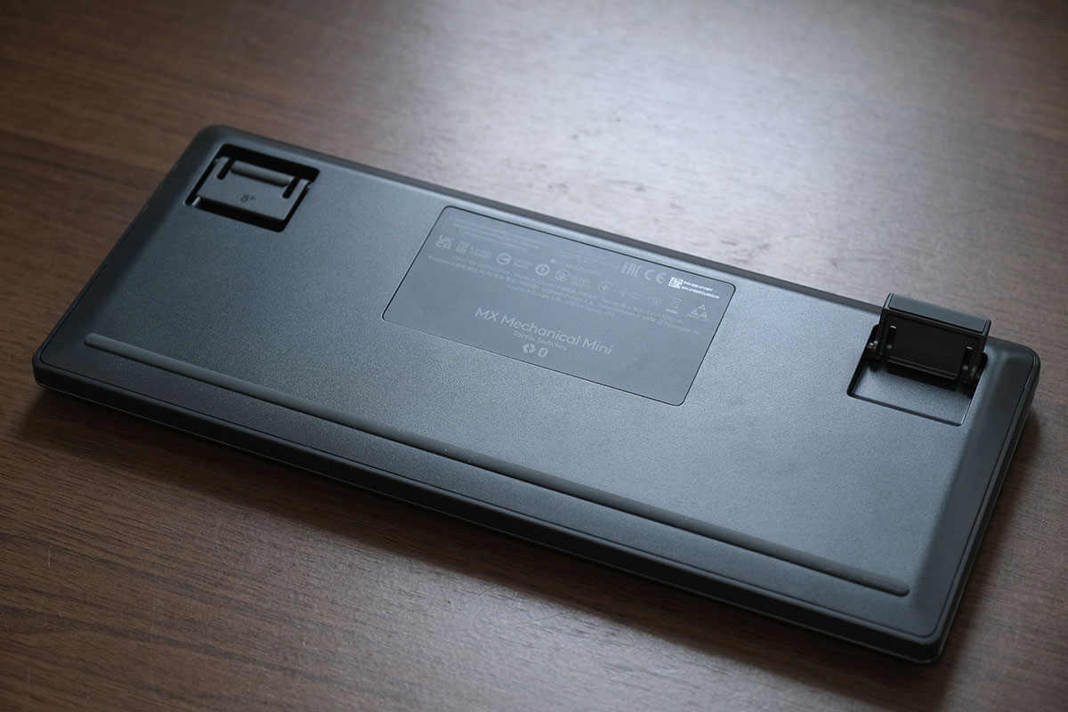 MX Mechanical Mini 底面