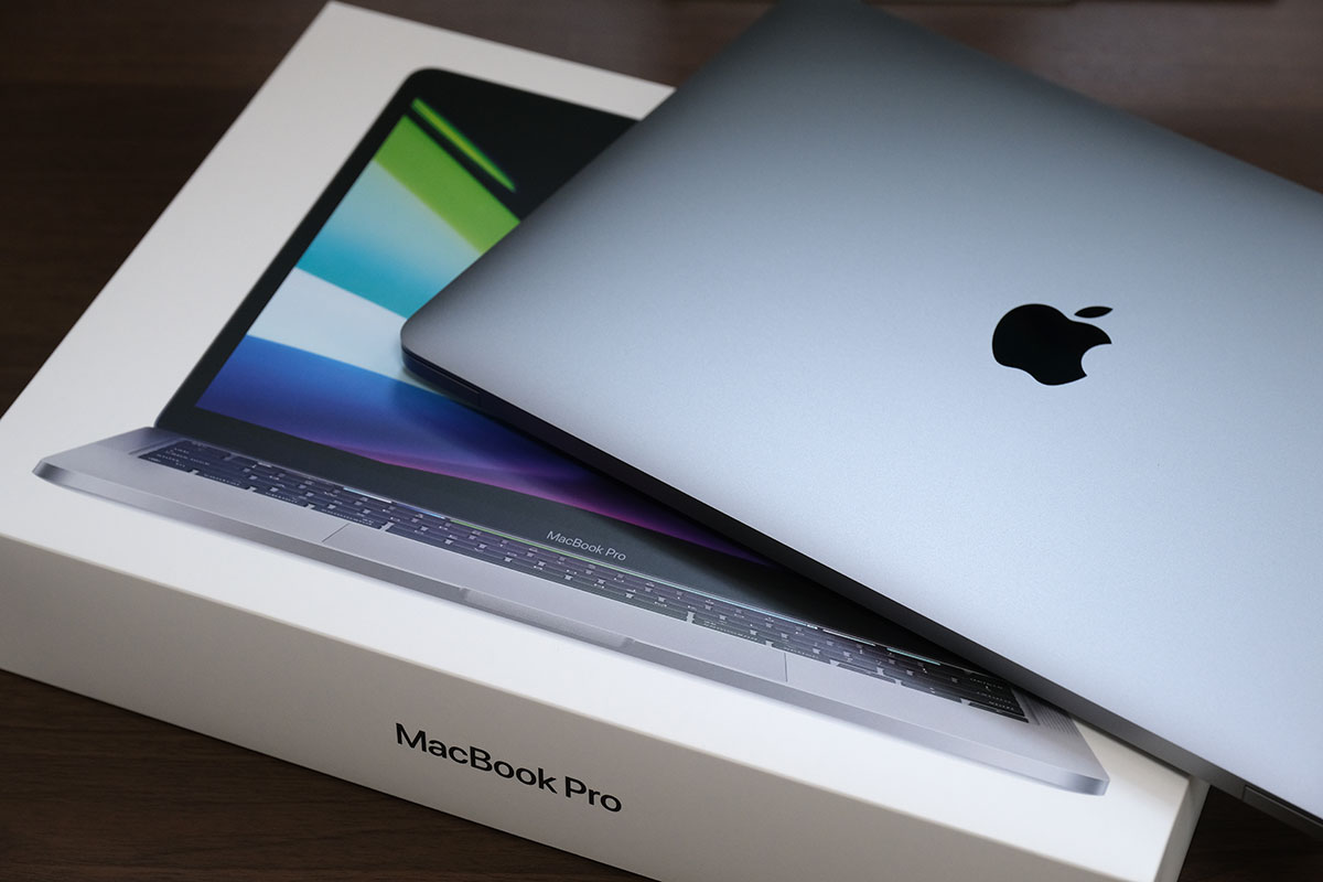 MacBook Pro 13インチ(M2)の筐体デザイン