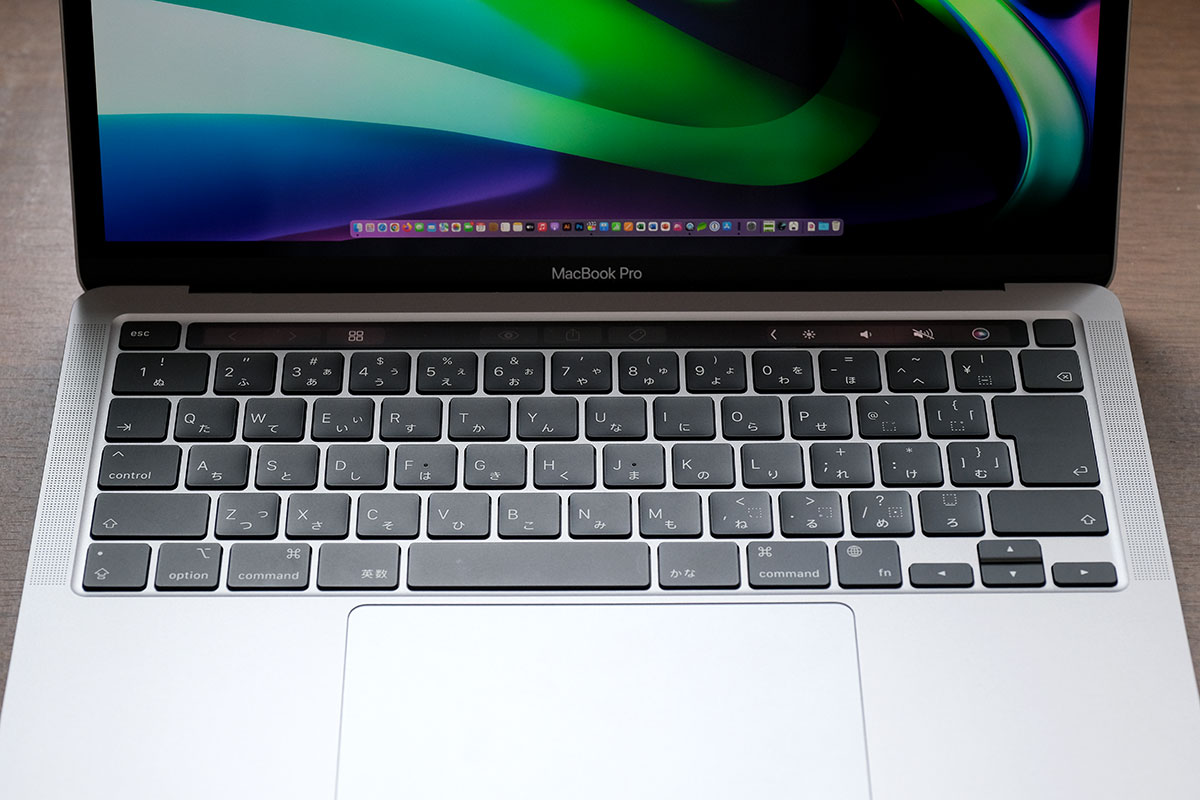 MacBook Pro 13インチ(M2)Touch BarとTouch ID